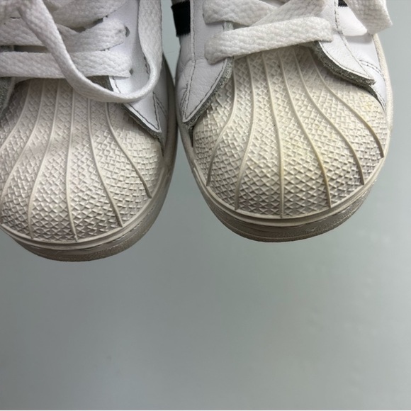 Adidas sneakers - Picture 12 of 12